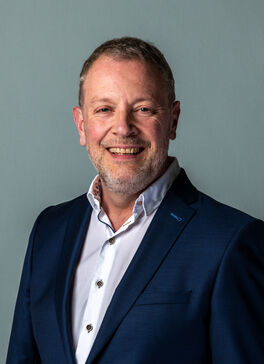 Pasfoto van P. (Peter) Smits